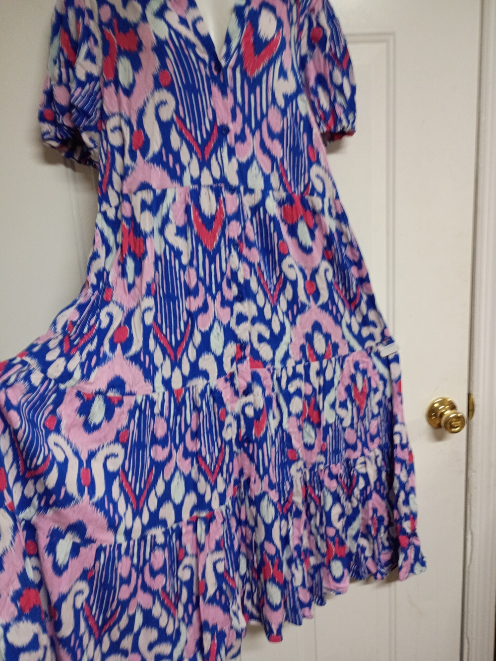 π€ π¦crown & ivy Blue Pink Abstract Maxi Dress - Picture 9 of 13